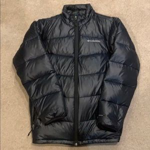 Men’s medium Columbia Down jacket